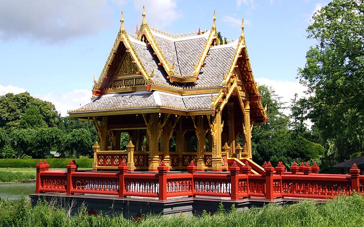Tierpark Hagenbeck: Pavillon am Birma-Teich